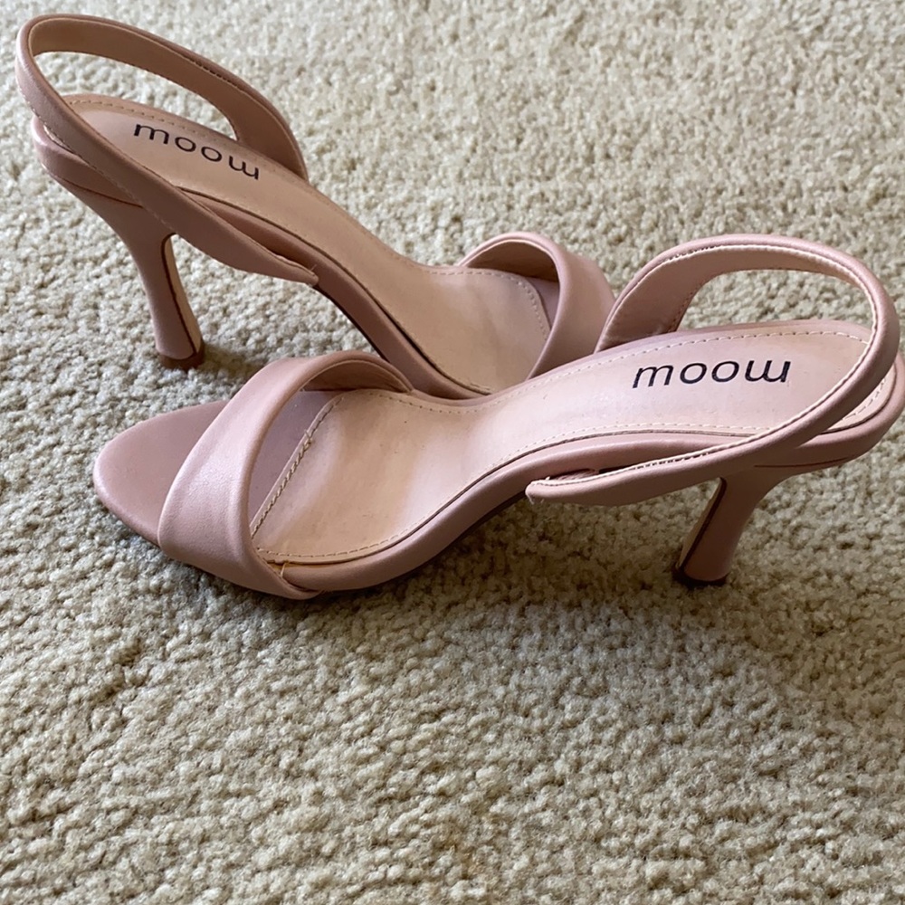 Sling back blush heels